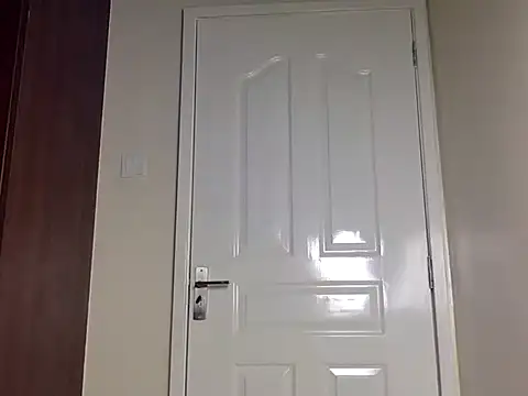 Petite_Nyla