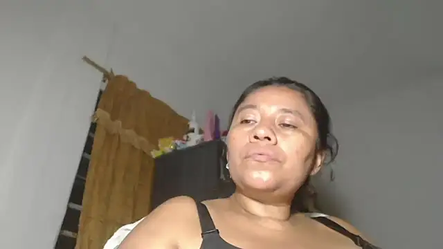 adrixxx38 webcam