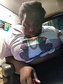 BigBust90