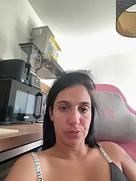 lapetitekim (F young) - Nue