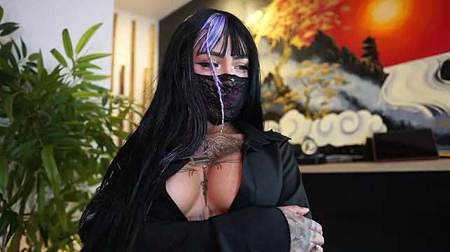 scarlett_collins02 (F young) - take off bra + put niple clamps