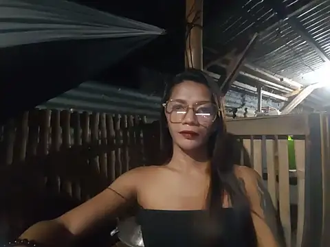sofialibrets (Ask my age) - outdoor cumshow 💦