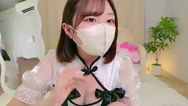 Saki_chanF live cam preview