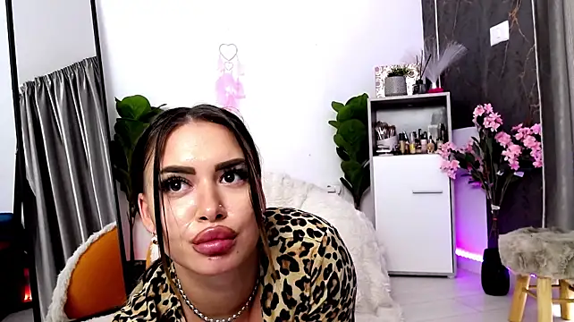 Lunna_Noirre