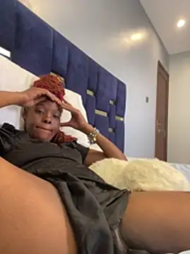 sis27 (F young) - Rub wet pussy ,finger & squirt🥰 😉😍