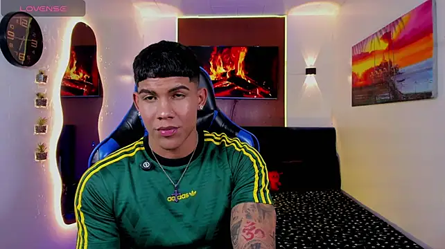 Damian_latinxxx