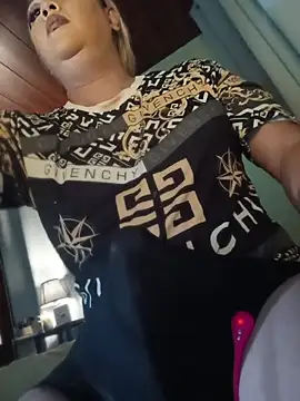 Slave_fucker69