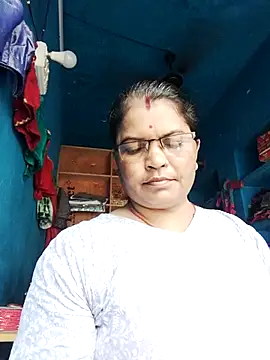 Bhavna_hot