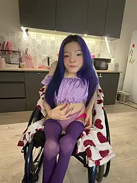MiniSophiaa live sex cam