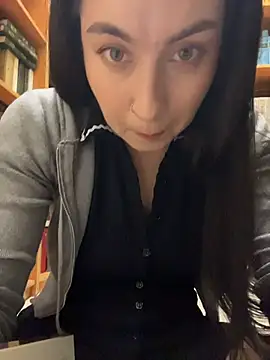 Holly_Play