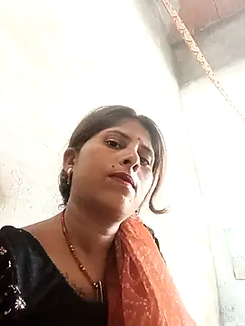 Maya_mohni live cam on StripChat