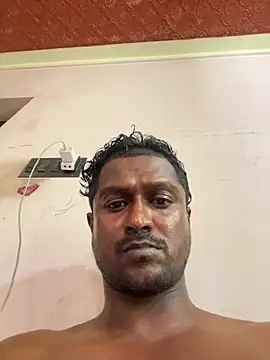 kalithilvasu (Ask my age) - meet more people spread love