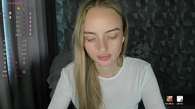 A_delina live cam on StripChat
