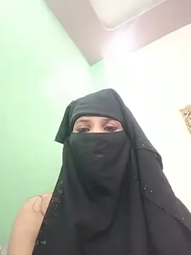 aafreen_36 (F young) - Ass fingring