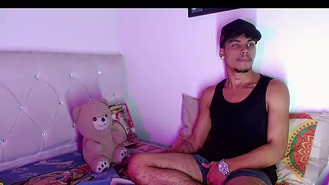 angel_foxc13 (M twink) - Happy happy Angel..!!😍