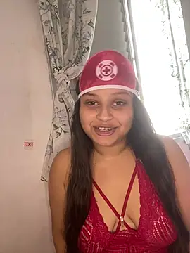 julia_moreira