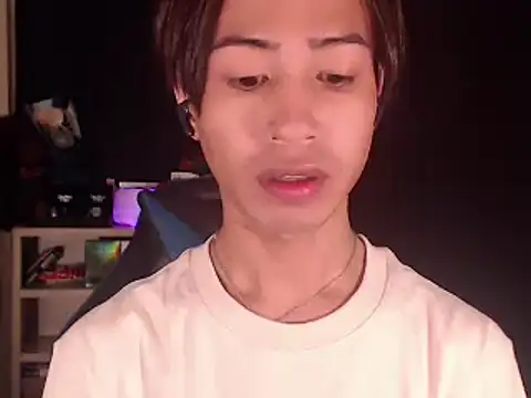 yukino23 (Ask my age) - make love with me, and make me cum <3