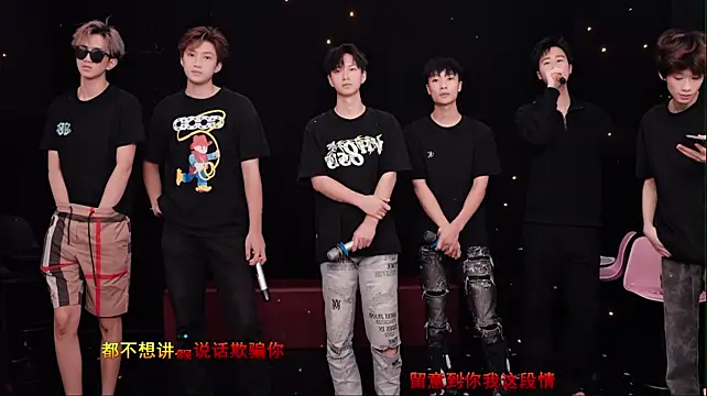 Chenyong123 live cam