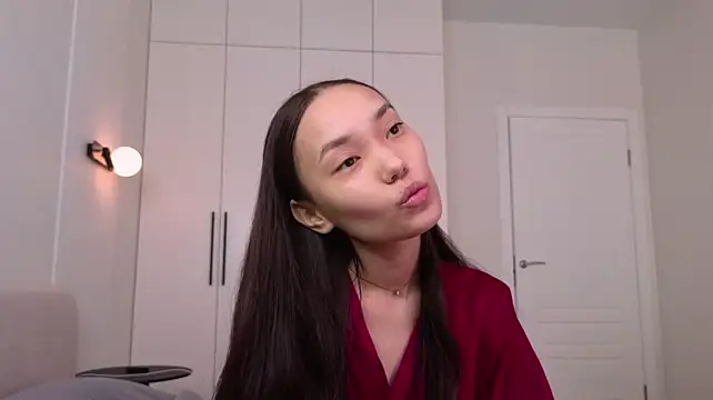 totoro_k live cam on StripChat