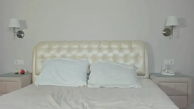 CarmelitaTruiolo live cam preview