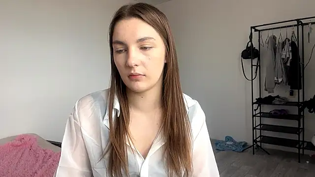 JuleCawood live cam on StripChat