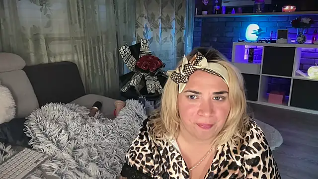 Monageil live cam preview