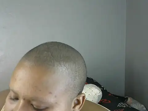 Taraj_thee_thick live cam preview