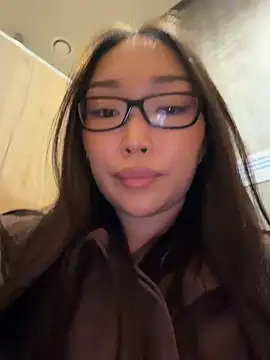 trytomakememoam (F young) - CUM SQUIRT SHOW