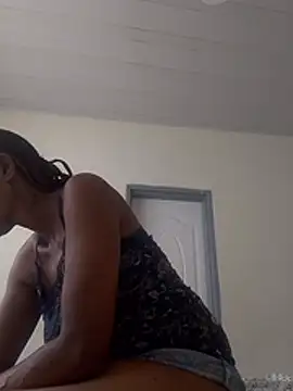 sweets_80 live cam on StripChat