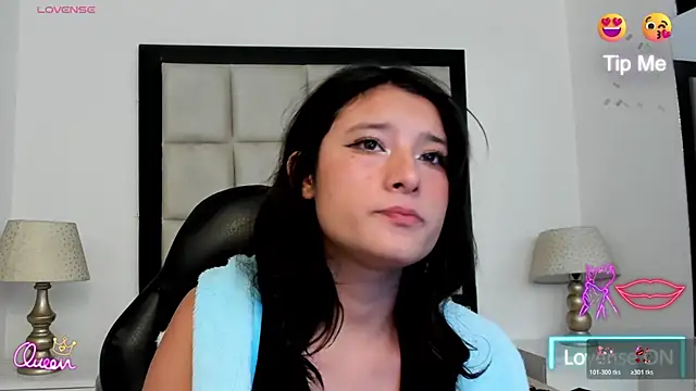JunggSolhyum live cam on StripChat