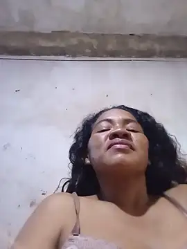 Sexymonmy live cam on StripChat