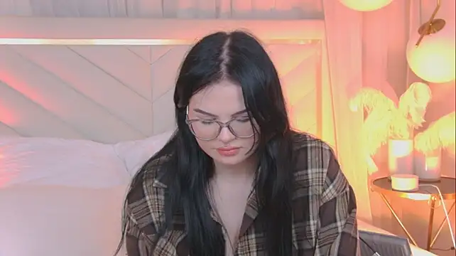 Cindy_Mil live cam on StripChat