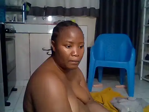 Fatbooty21 live cam on StripChat