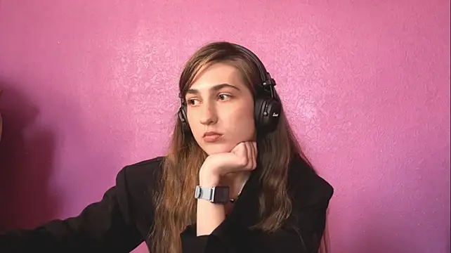 VernieReinicke live cam on StripChat