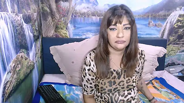 indianaqua live cam on StripChat
