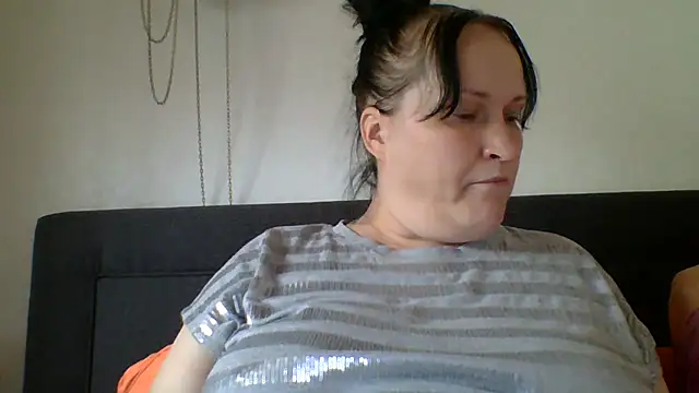 _squirty_cum_lady_