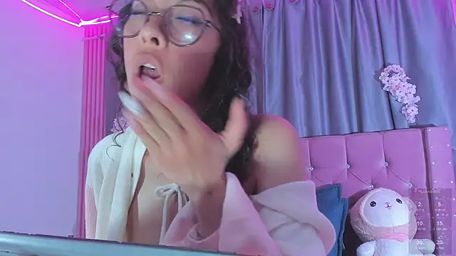 Sarah_Moon1