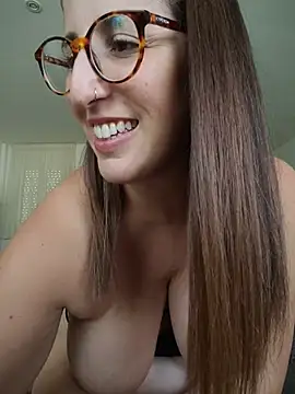 Maya_Brooke webcam