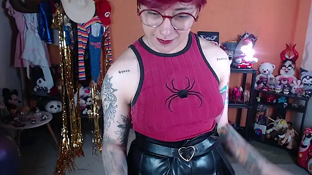 MissMiia2 live cam preview