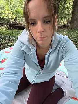 SexyMilf_1987 live cam preview