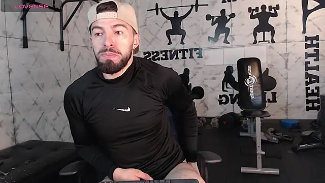 Liam_ashford live cam on StripChat