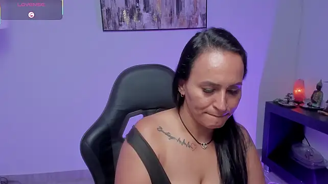 Sara_Charmy