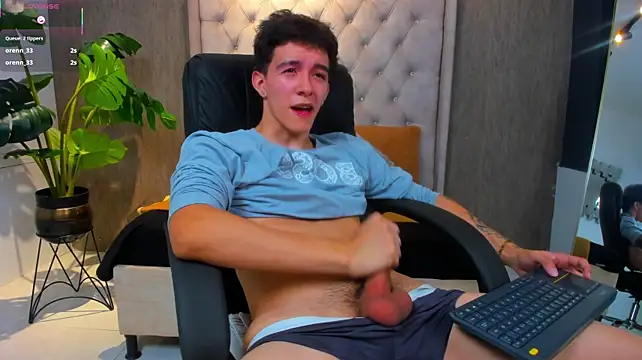 Austinbolt live cam on StripChat