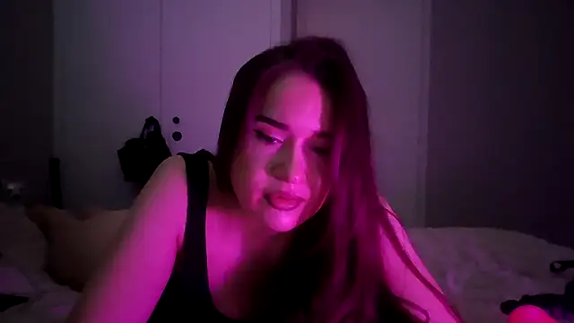 avajade live cam