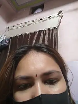 sanu_07 (F young) - Pusssy close up