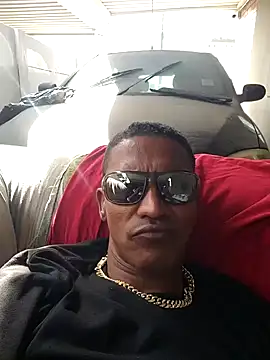 famousjuicycock