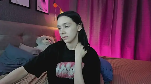 Lesi_Moonie01