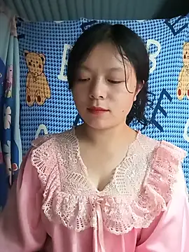 lisa-bae00