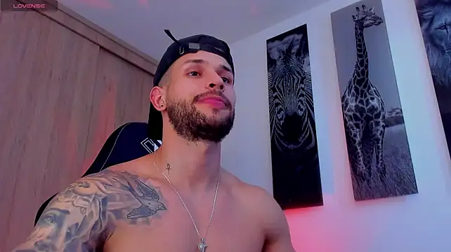 Santos_ramirez1 live cam on StripChat