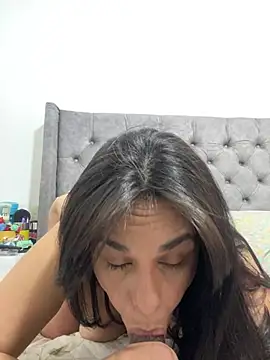 kataliina (F milf) - Full nude// Rub pussy  close up